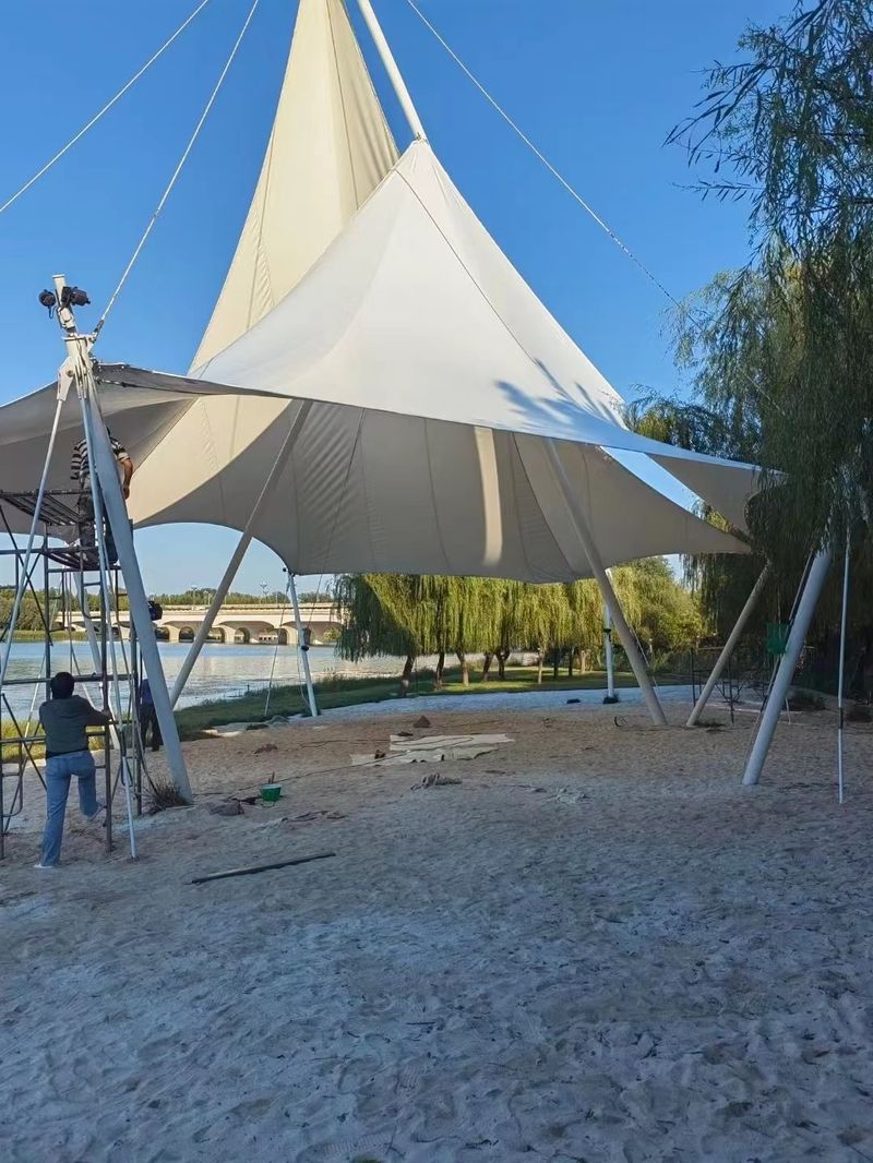 淇河南岸，加急換了片膜，成功完成任務